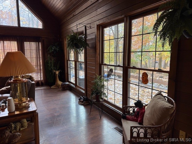 8000 South County Line Road Henryville, IN 47126 - Photo 6 of 28 Main floor - Living Room headed to dining/kitchen