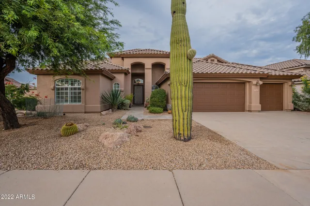 $9,500 | 11056 East Oberlin Way, Scottsdale, AZ 85262