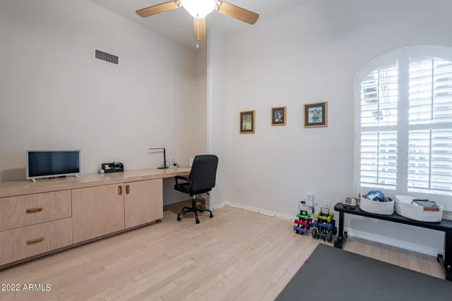 $9,500 | 11056 East Oberlin Way, Scottsdale, AZ 85262