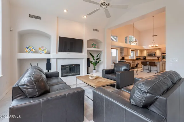 $9,500 | 11056 East Oberlin Way, Scottsdale, AZ 85262