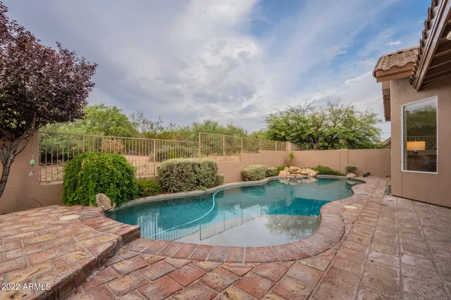 $9,500 | 11056 East Oberlin Way, Scottsdale, AZ 85262