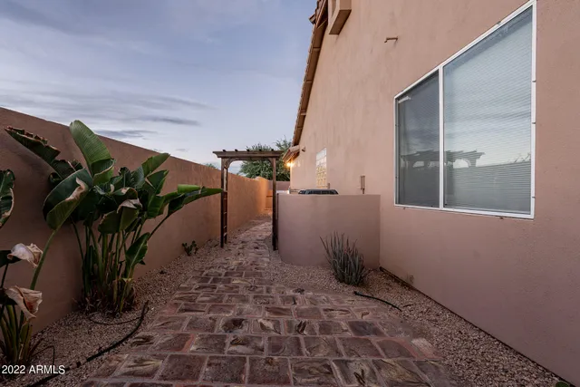 $9,500 | 11056 East Oberlin Way, Scottsdale, AZ 85262