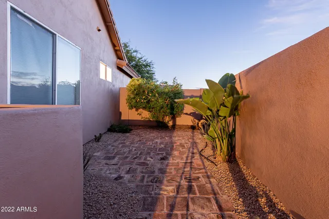 $9,500 | 11056 East Oberlin Way, Scottsdale, AZ 85262