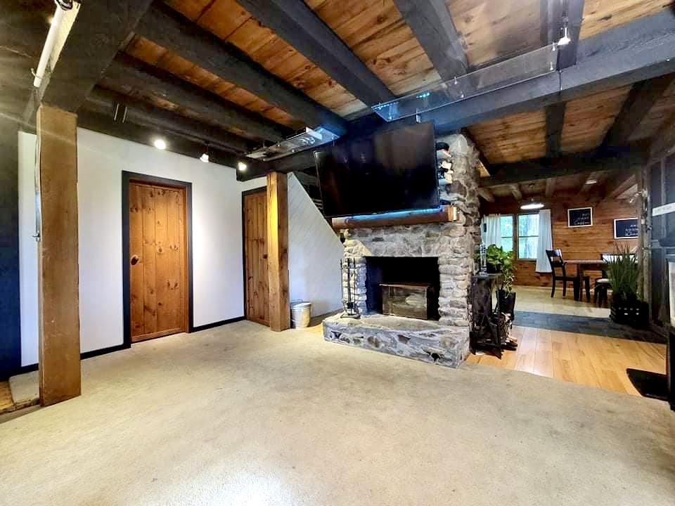 608 Perkins Road Weybridge, VT 05753 - Photo 9 of 21