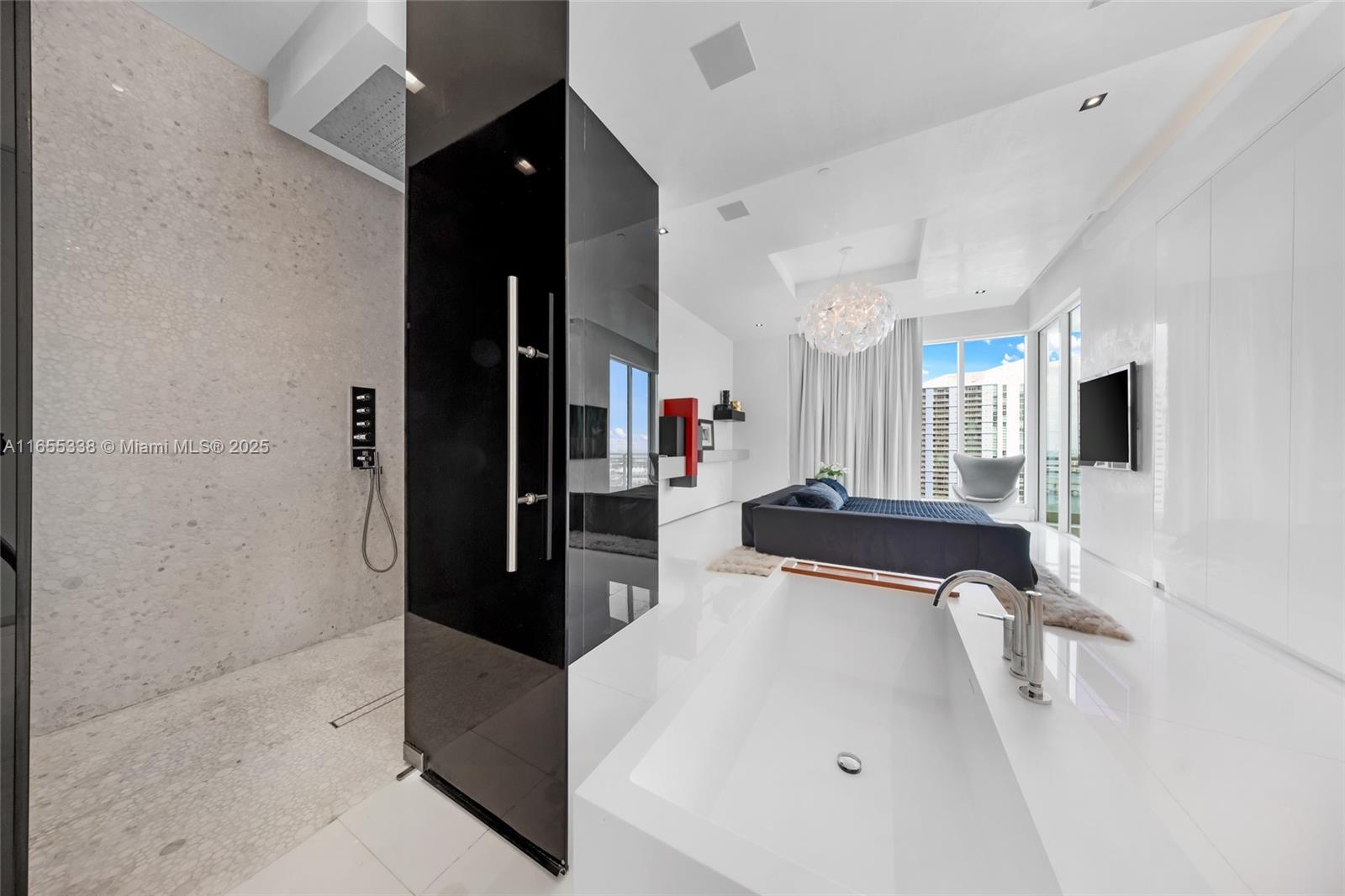 900 Brickell Key Boulevard, Unit 2603 Miami, FL 33131 - Photo 39 of 99