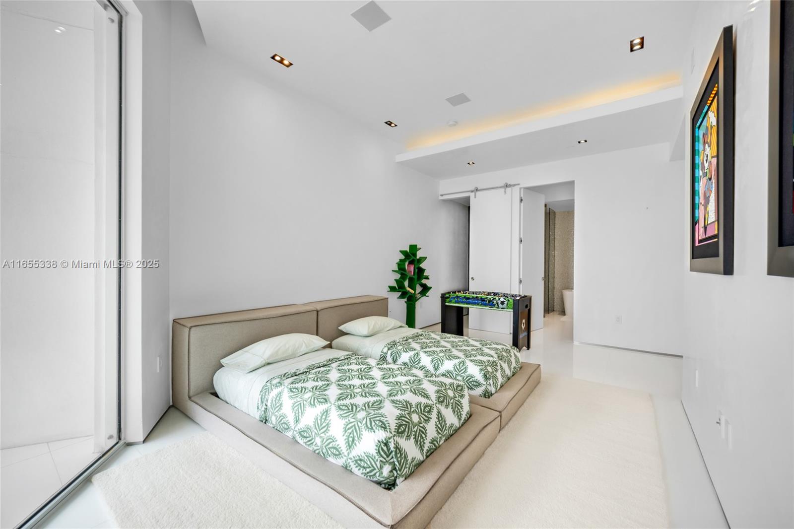 900 Brickell Key Boulevard, Unit 2603 Miami, FL 33131 - Photo 67 of 99