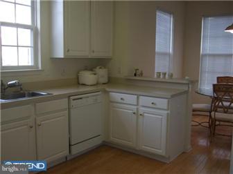 90 Warwick Road Princeton Junction, NJ 08550 - Photo 4 of 9