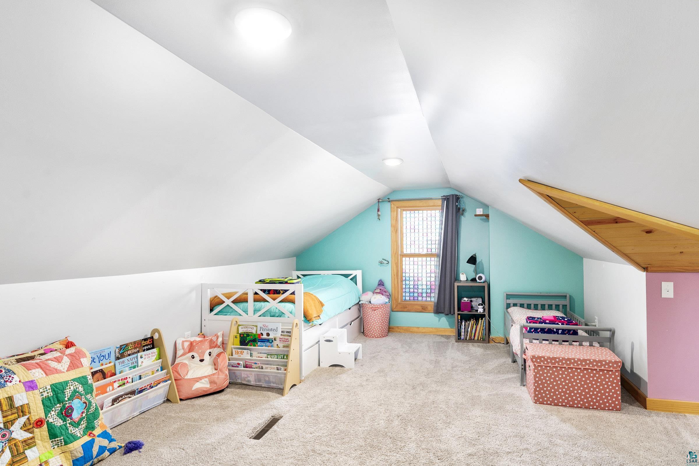 4613 Oneida Street Duluth, MN 55804 - Photo 13 of 24 Gallery Image 13