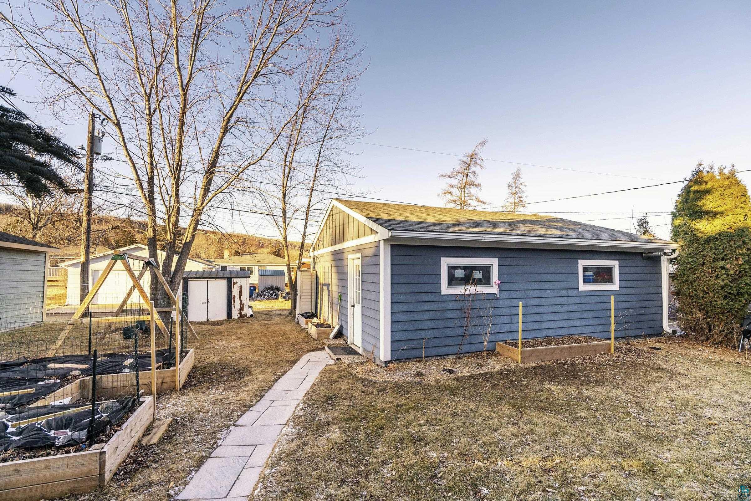 4613 Oneida Street Duluth, MN 55804 - Photo 23 of 24 Gallery Image 23