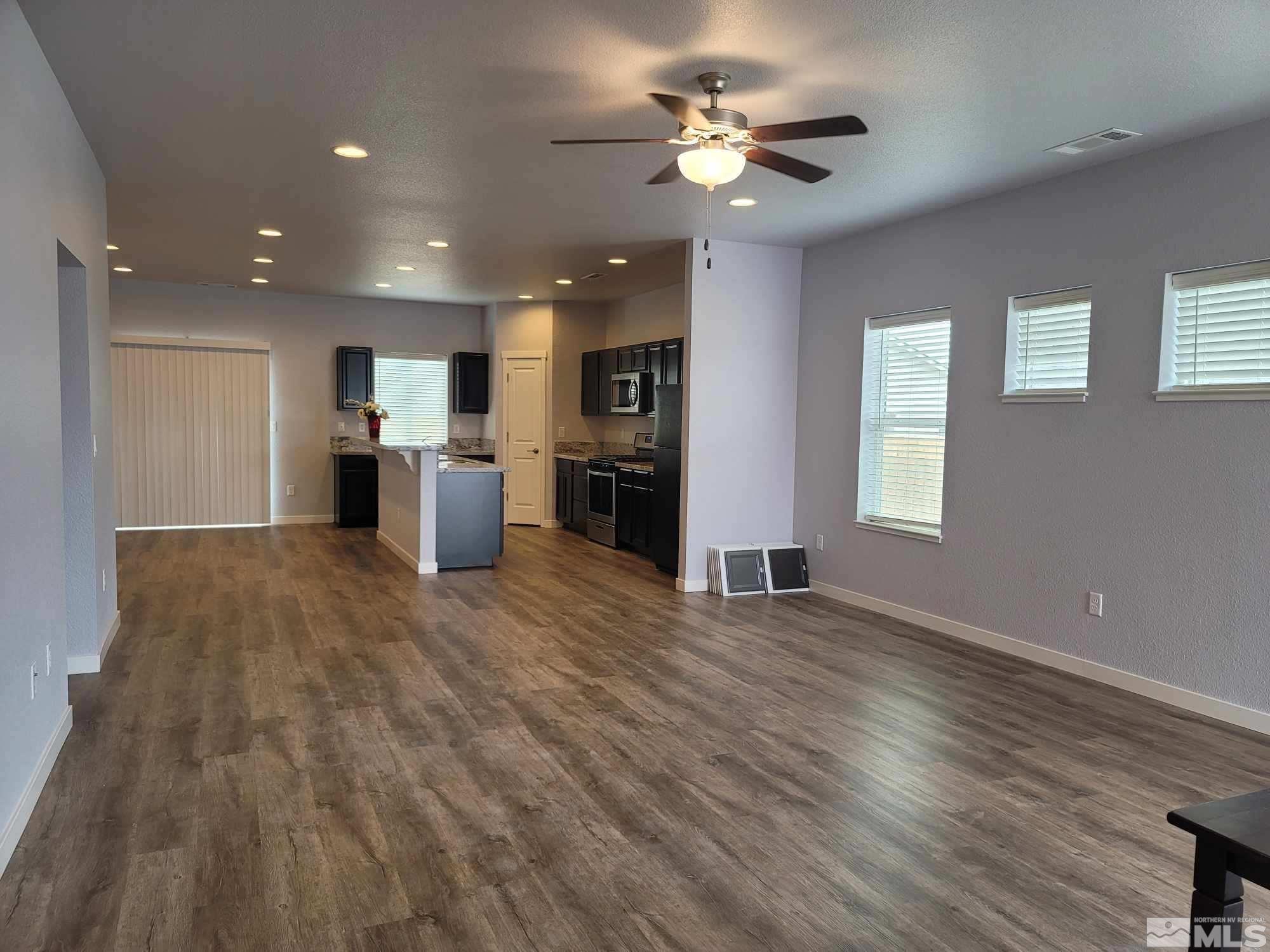 4574 Madison Road Fernley, NV 89408 - Photo 6 of 27 Photo 6