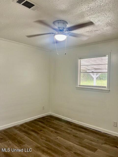 3712 Dale Lane Moss Point, MS 39563 - Photo 10 of 15 IMG_1626