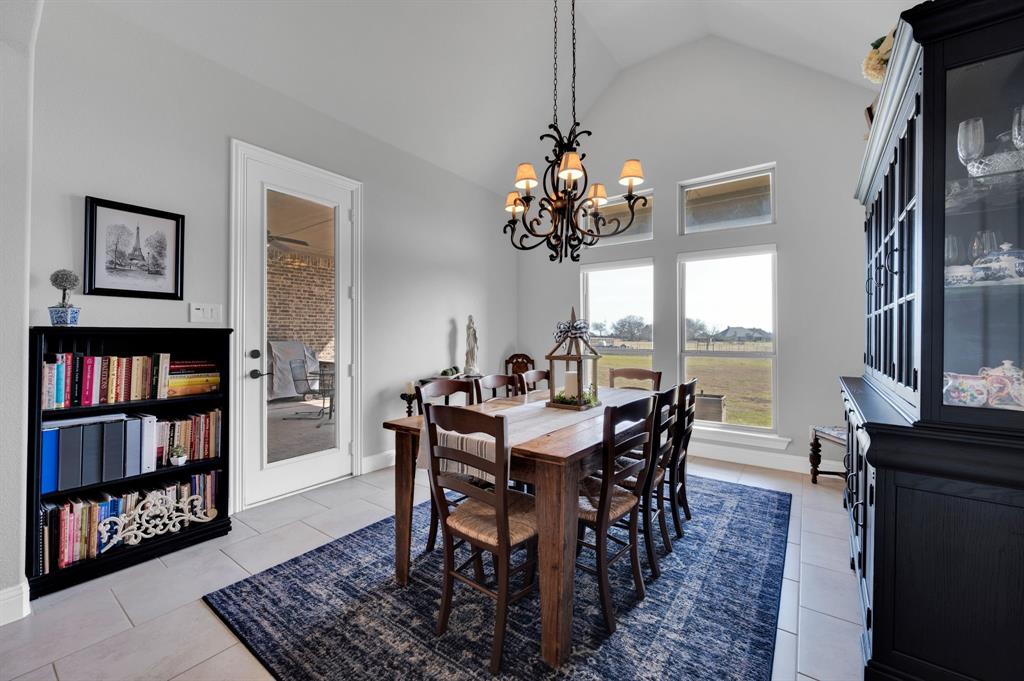 2650 Mc Alpin Road Midlothian, TX 76065 - Photo 16 of 36 Another view of dining area.