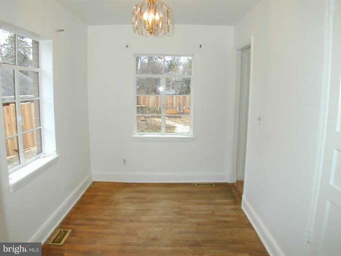 4808 Harvard Road College Park, MD 20740 - Photo 4 of 26 Dining Room
