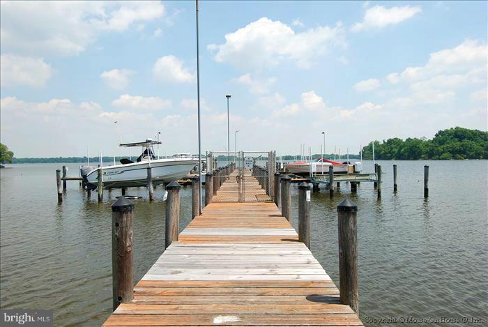 3100 Bennett Point Road Queenstown, MD 21658 - Photo 2 of 28 Community pier with slip for your boat