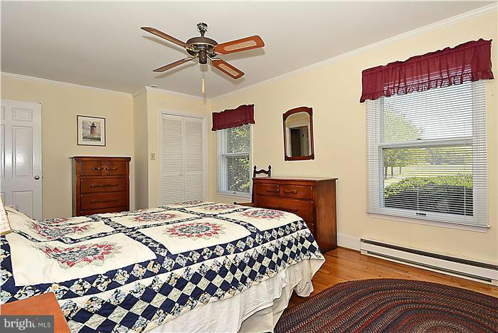3100 Bennett Point Road Queenstown, MD 21658 - Photo 23 of 28 Bedroom #3 . Hardwood floor