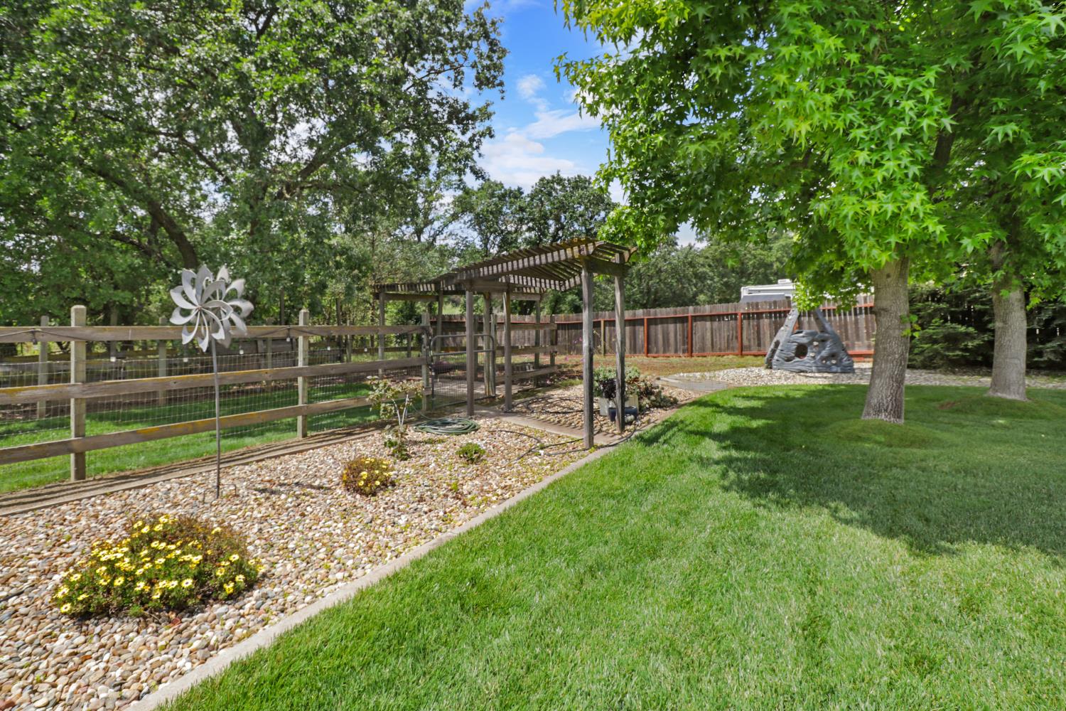10576 Sheldon Road Elk Grove, CA 95624 - Photo 61 of 74