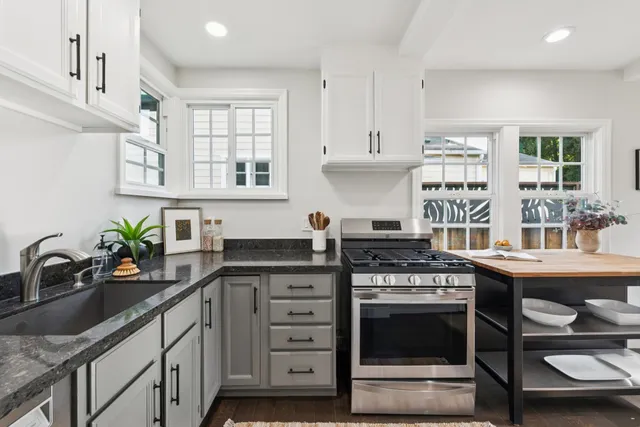 $729,000 | 7607 Valentine Street, Oakland, CA 94605