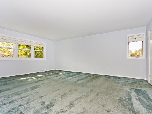 2427 Central Road Glenview, IL 60025 - Photo 11 of 14 an empty room with windows