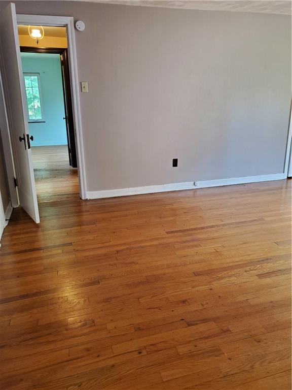 8 Holland Road Pittsburgh, PA 15235 - Photo 18 of 22 a view of room with window