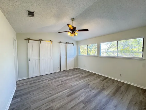 $1,995 | 221 Stowaway Cove, Unit A, Lakeway, TX 78734