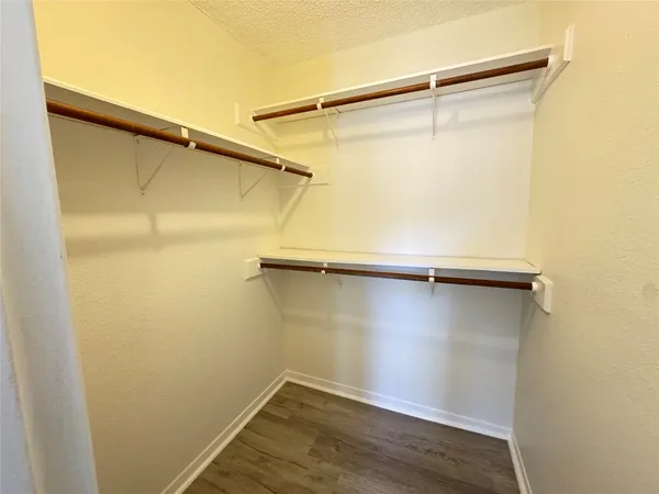 $1,995 | 221 Stowaway Cove, Unit A, Lakeway, TX 78734