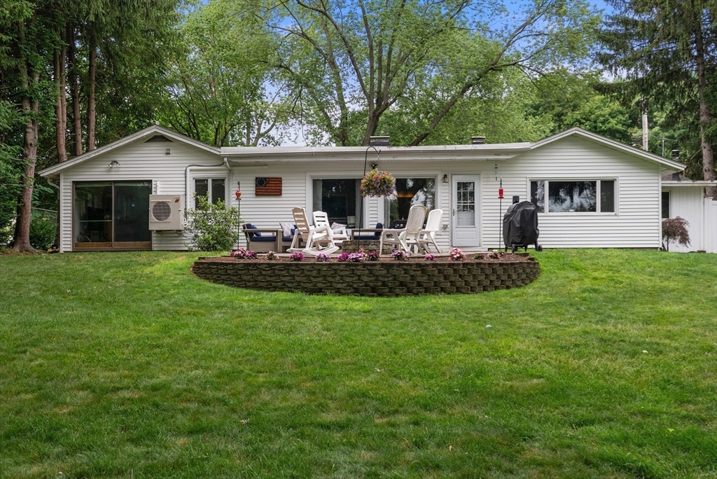 6 Wentworth Road Canton, MA 02021 - Photo 1 of 23 Gallery Image 1