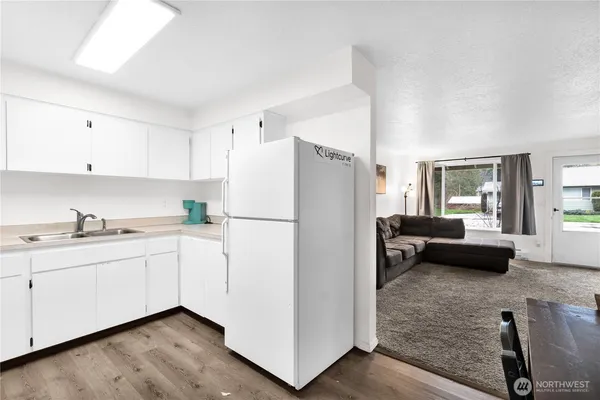 $700,000 | 7009 181st Avenue East, Bonney Lake, WA 98391