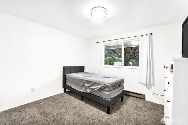 $700,000 | 7009 181st Avenue East, Bonney Lake, WA 98391