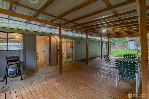 $700,000 | 7009 181st Avenue East, Bonney Lake, WA 98391