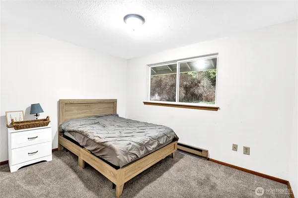 $700,000 | 7009 181st Avenue East, Bonney Lake, WA 98391