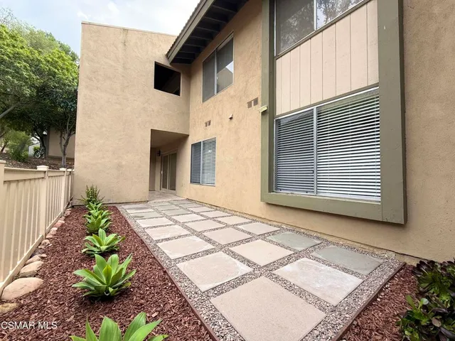 $499,000 | 224 Oak Leaf Drive, Unit 103, Thousand Oaks, CA 91360