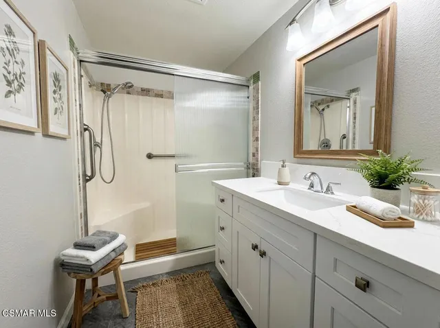 $499,000 | 224 Oak Leaf Drive, Unit 103, Thousand Oaks, CA 91360