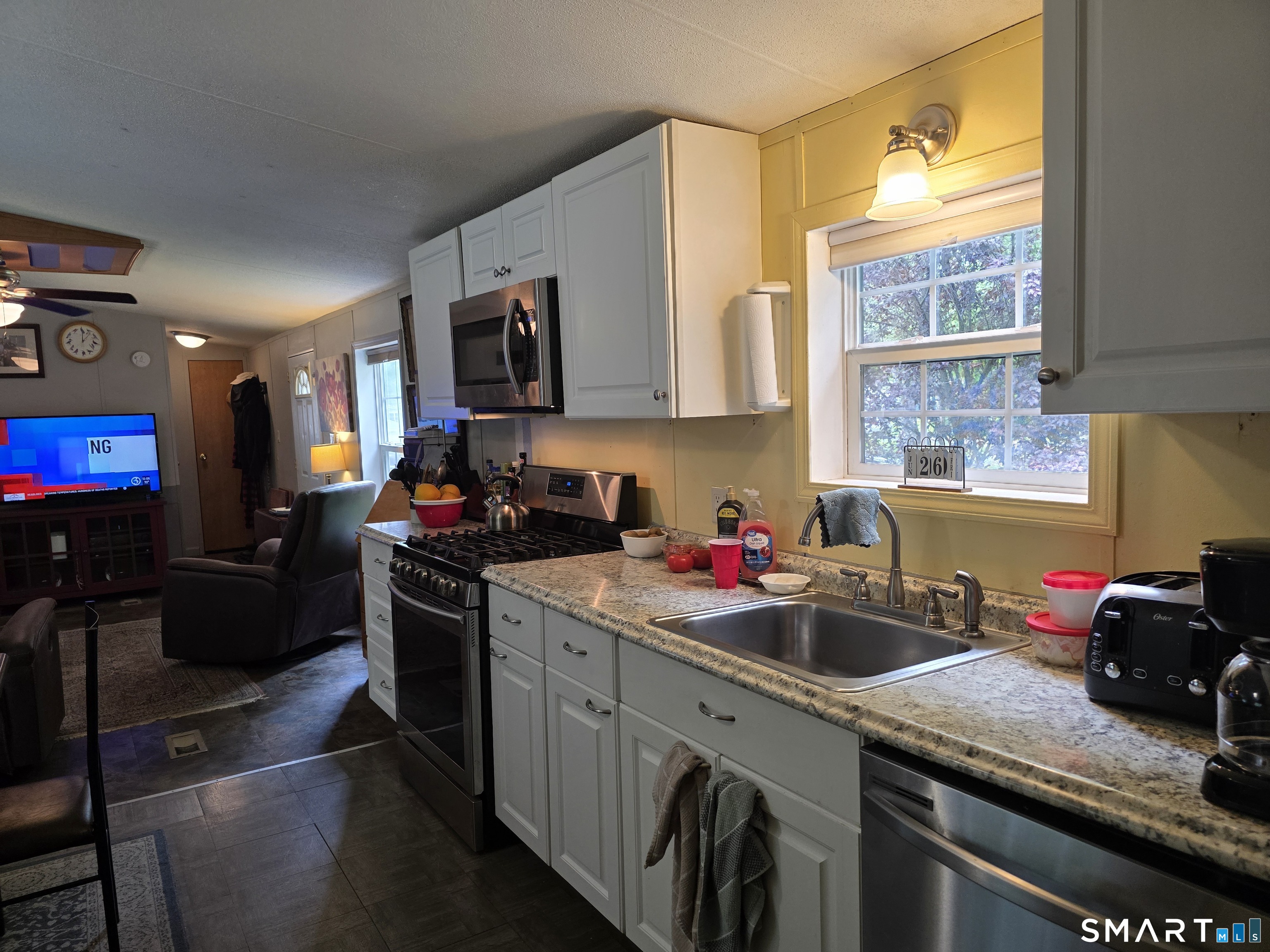 1531 Glasgo Road Griswold, CT 06351 - Photo 9 of 38