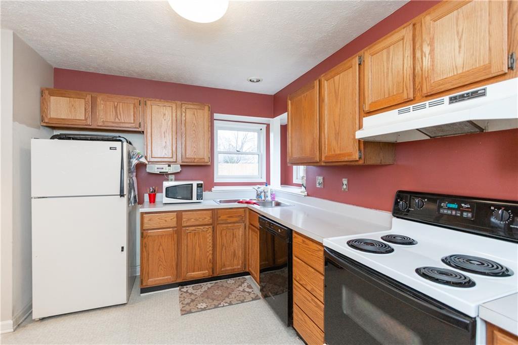 110 Charing Cross Road Indianapolis, IN 46217 - Photo 12 of 27 Gallery Image 12