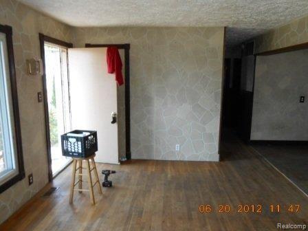 4539 Auburn Road Utica, MI 48317 - Photo 8 of 25 DSCN1002.JPG