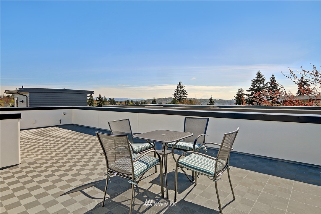 4325 Whitman Avenue North, Unit B Seattle, WA 98103 - Photo 15 of 16