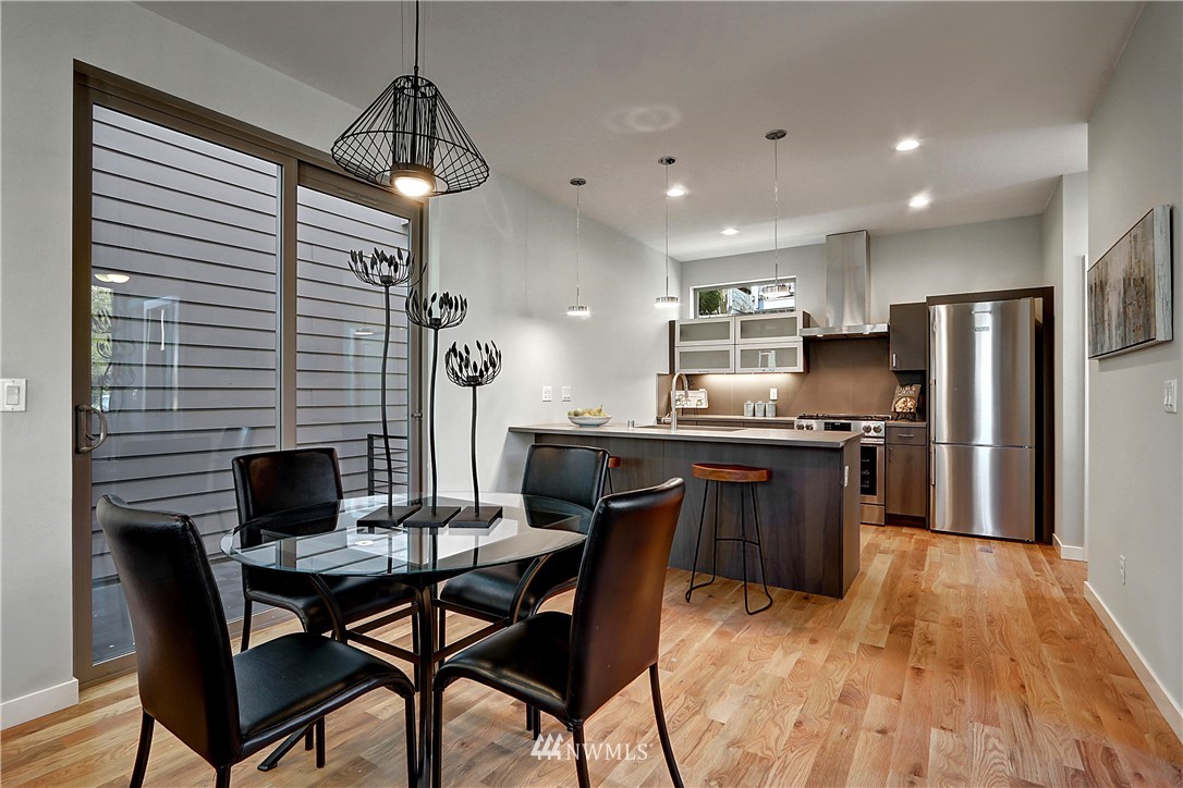 4325 Whitman Avenue North, Unit B Seattle, WA 98103 - Photo 9 of 16