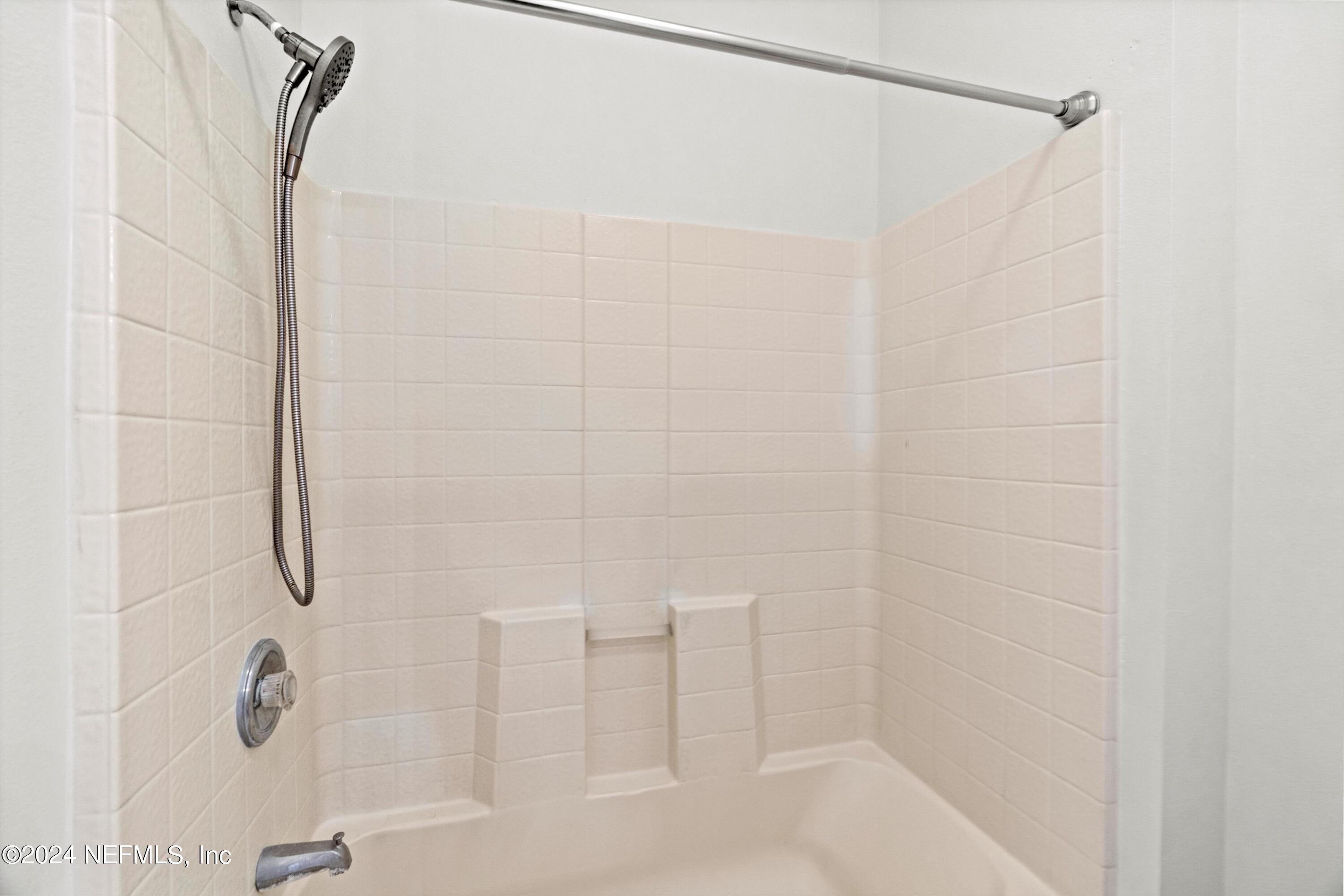 7990 Baymeadows Road East, Unit 330 Jacksonville, FL 32256 - Photo 23 of 24 25-Shower