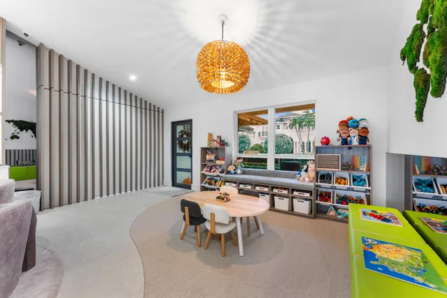 $8,750,000 | 941 Iris Drive, Delray Beach, FL 33483