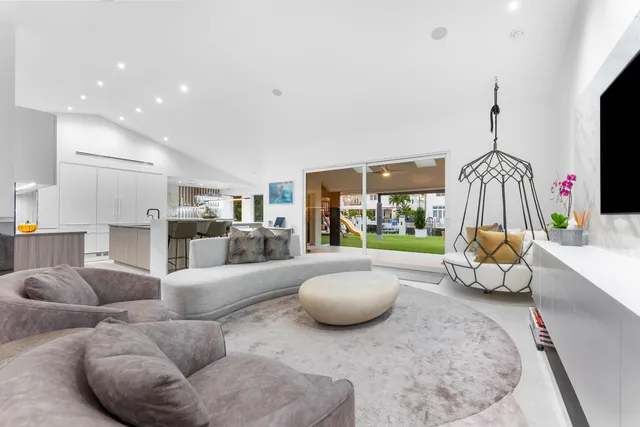 $8,750,000 | 941 Iris Drive, Delray Beach, FL 33483