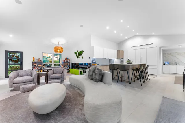 $8,750,000 | 941 Iris Drive, Delray Beach, FL 33483