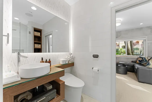 $8,750,000 | 941 Iris Drive, Delray Beach, FL 33483