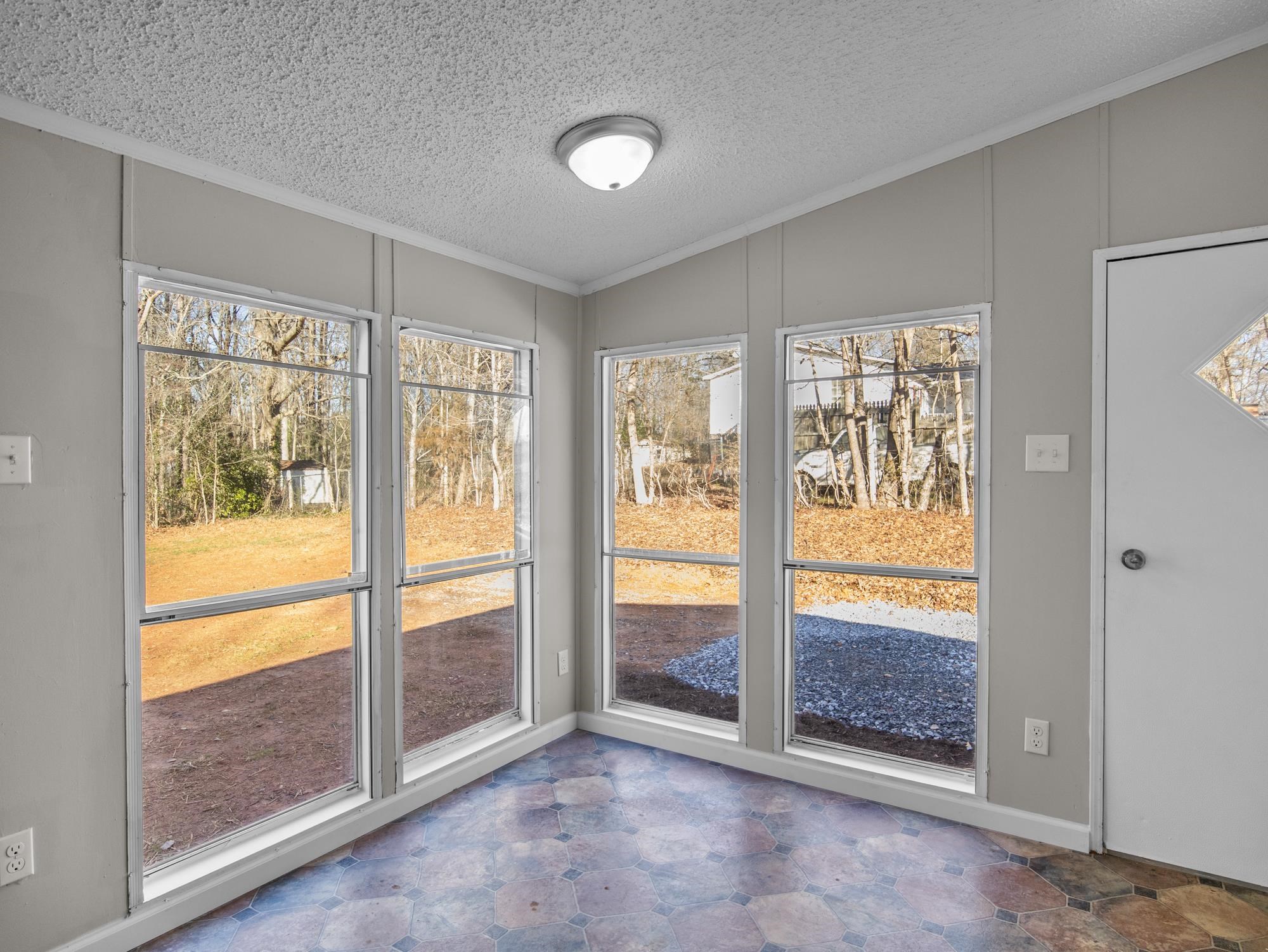 160 Peaceful Valley Road Spartanburg, SC 29307 - Photo 15 of 22 Gallery Image 15