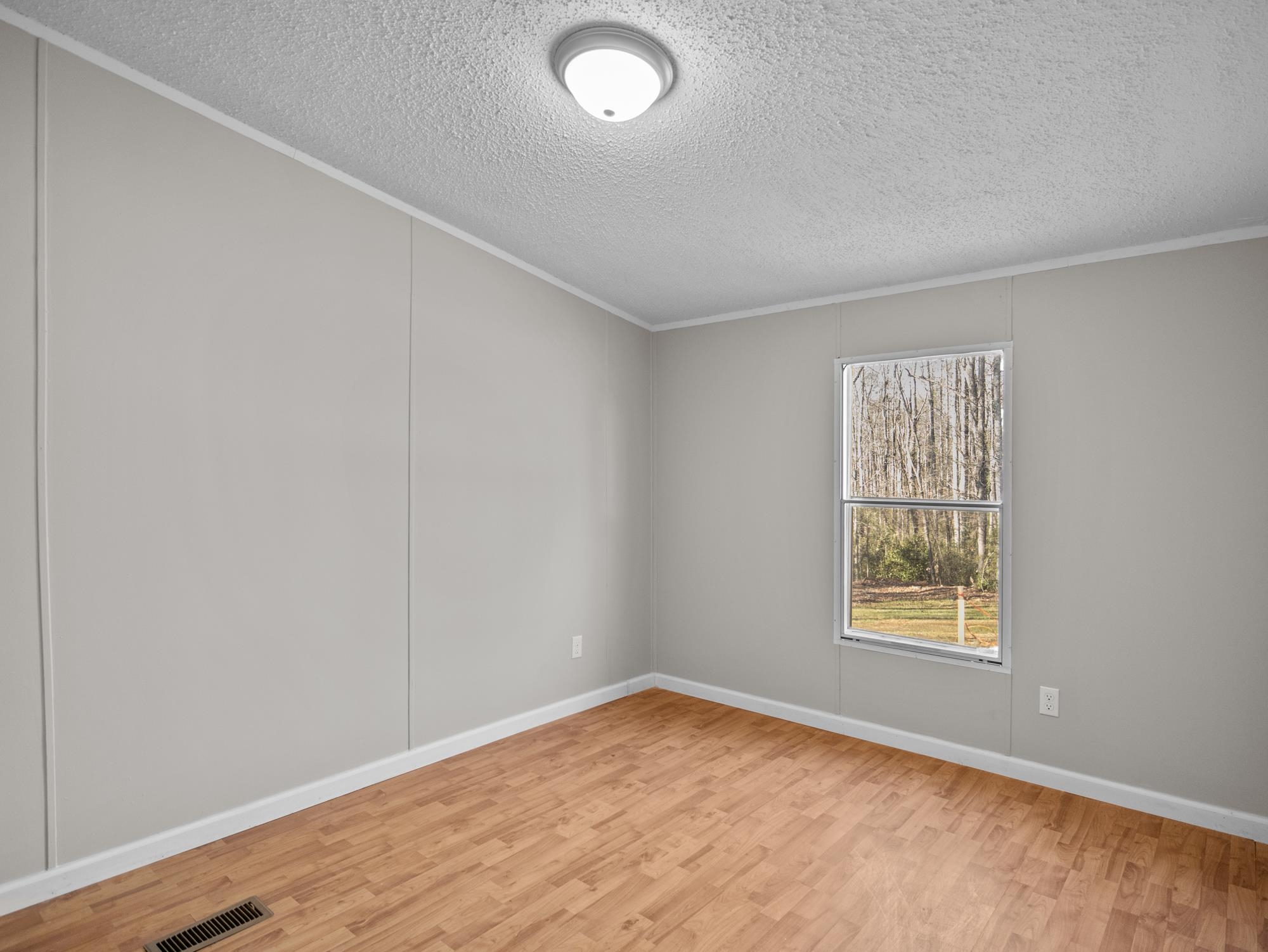 160 Peaceful Valley Road Spartanburg, SC 29307 - Photo 19 of 22 Gallery Image 19