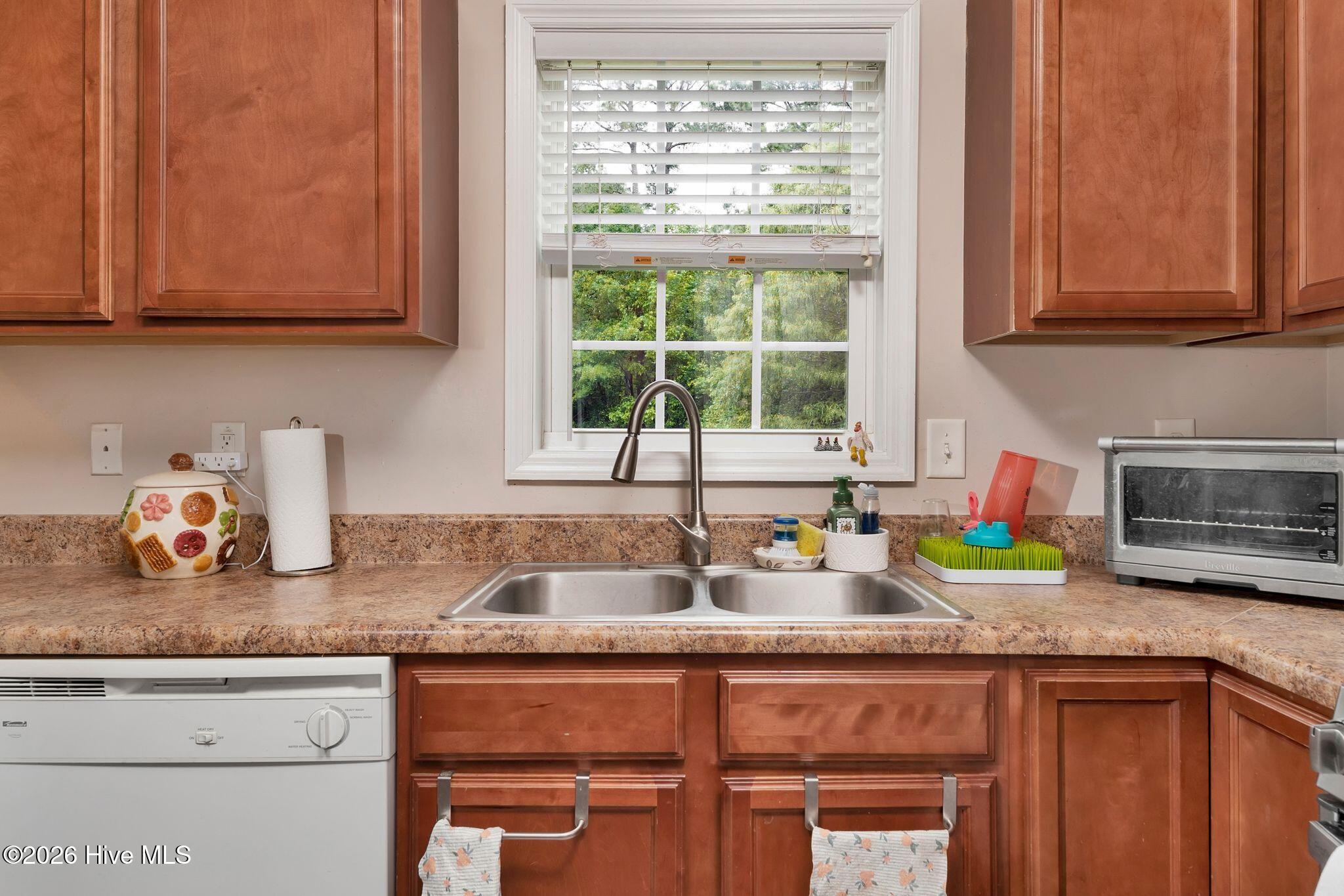 124 Saint Road Richlands, NC 28574 - Photo 18 of 55 124 Saint-10