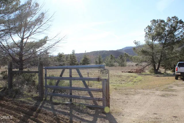 a view of a outdoor space