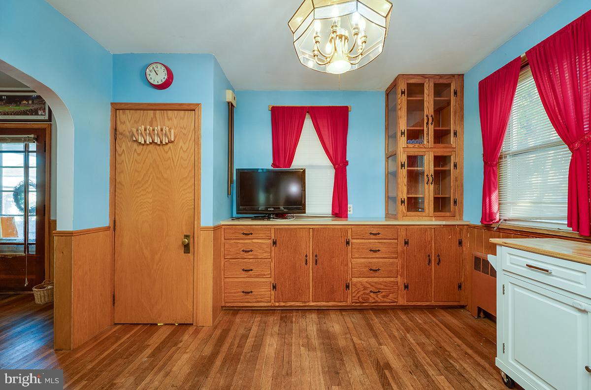 3424 Fremont Street Reading, PA 19605 - Photo 11 of 51 a view of a window with a kitchen