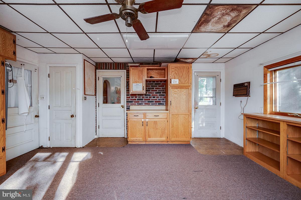3424 Fremont Street Reading, PA 19605 - Photo 15 of 51 a view of an empty room with a window