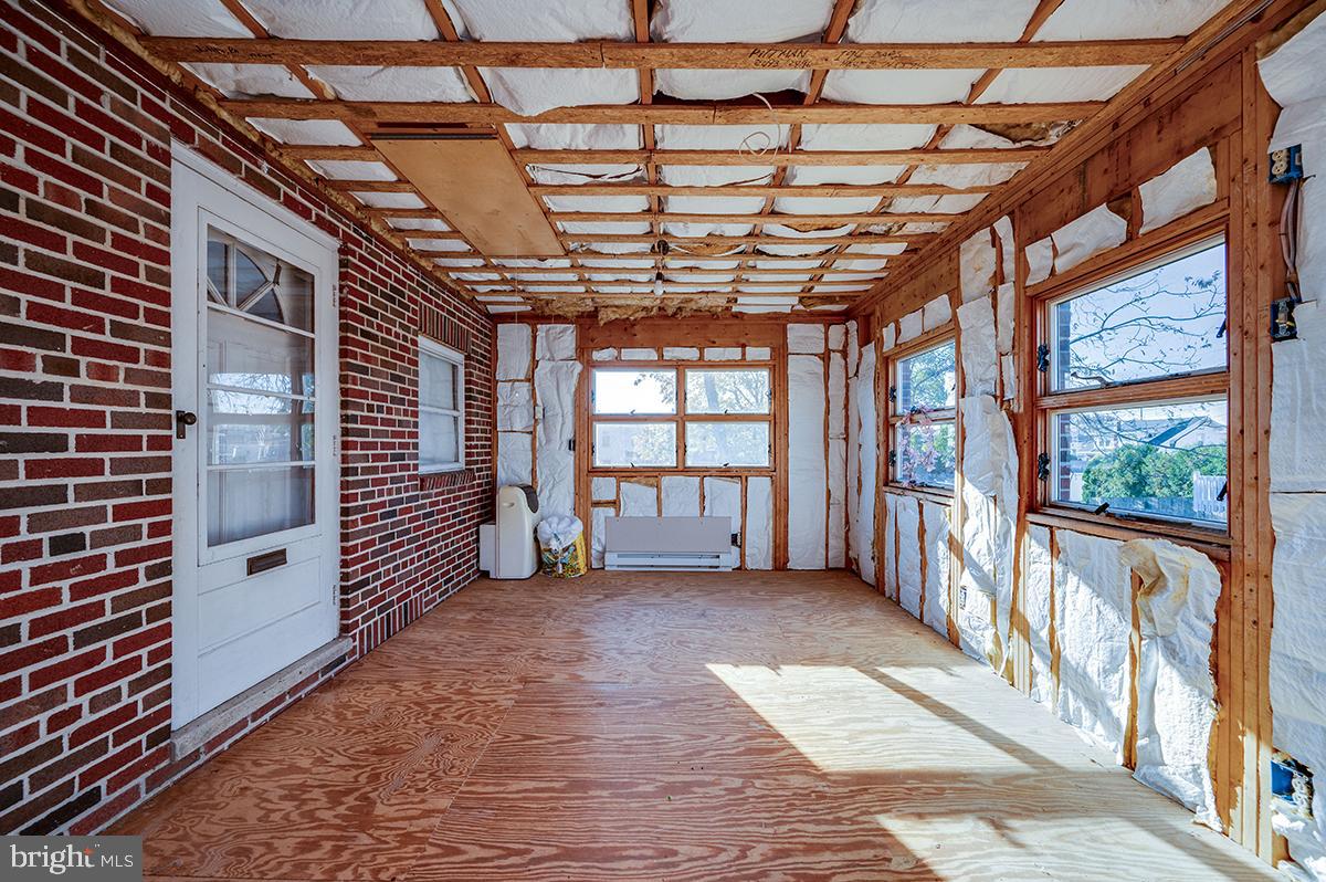 3424 Fremont Street Reading, PA 19605 - Photo 25 of 51 a view of entryway