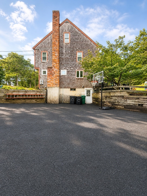 1096 Long Pond Road Plymouth, MA 02360 - Photo 31 of 33
